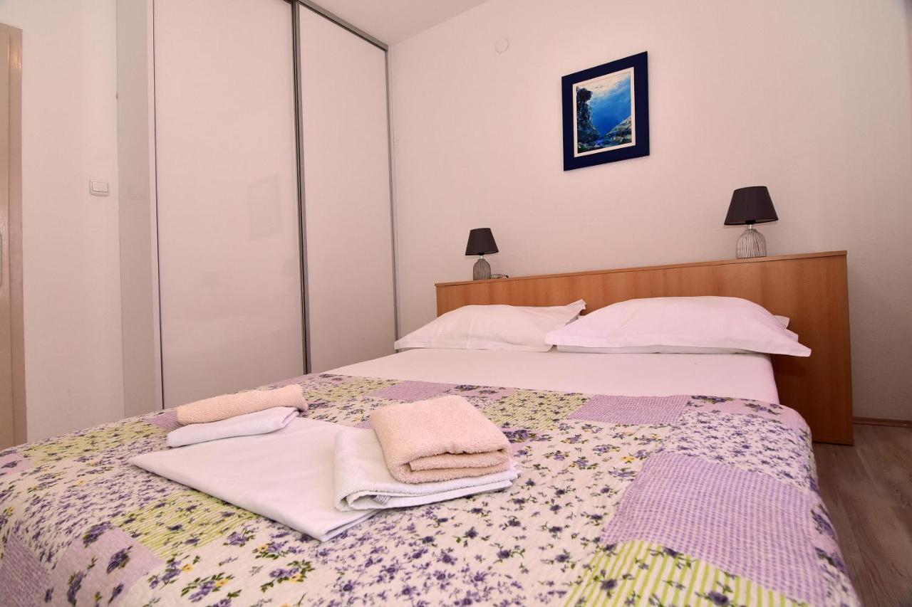 Apartments Dobrinic マカルスカ エクステリア 写真