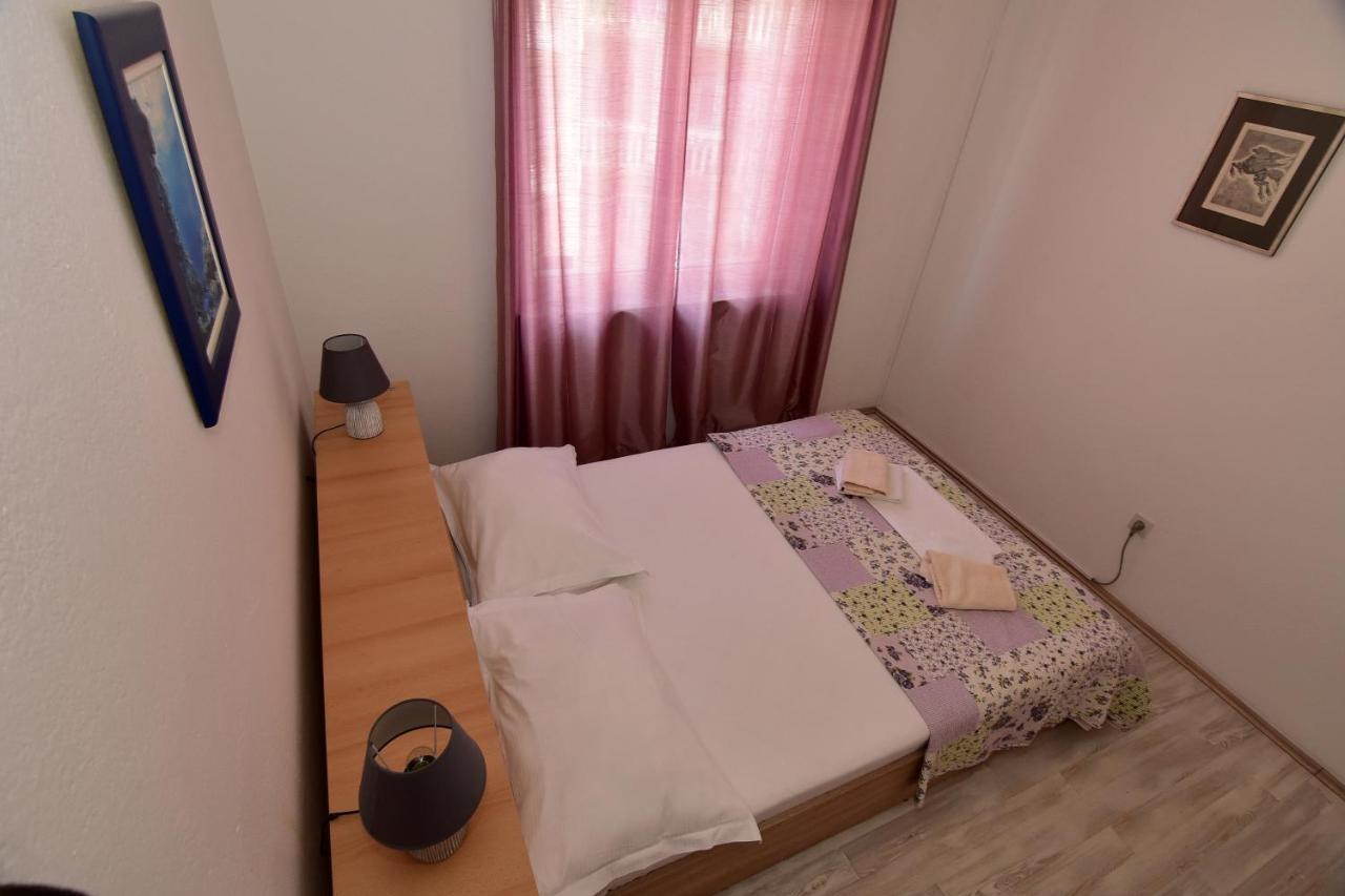 Apartments Dobrinic マカルスカ エクステリア 写真